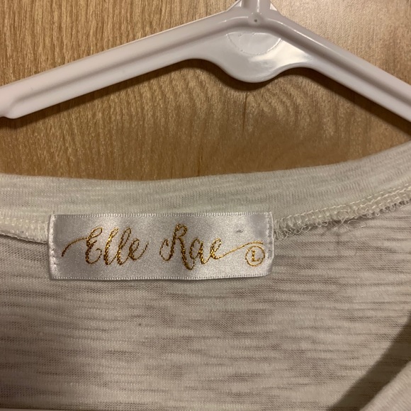 Shirt - Picture 3 of 4